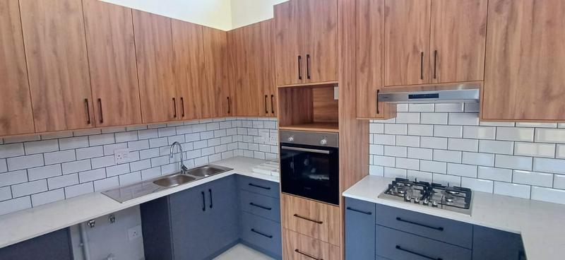 2 Bedroom Property for Sale in Renosterbos Estate Western Cape